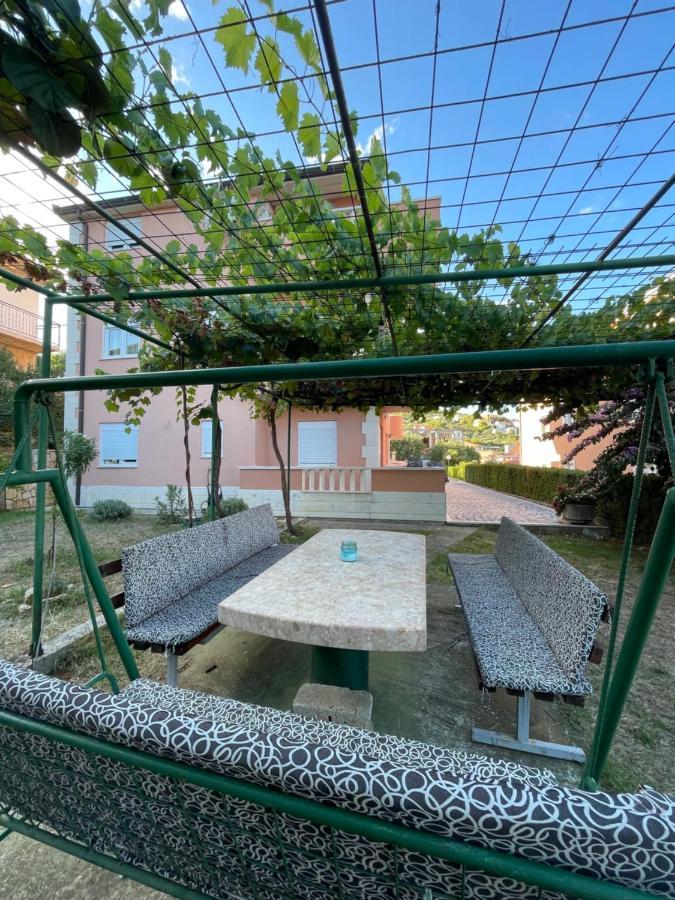 Apartman Jukic Hotel Marina Luaran gambar