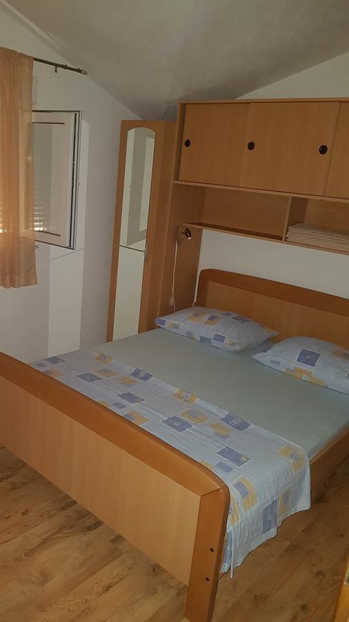 Apartman Jukic Hotel Marina Luaran gambar